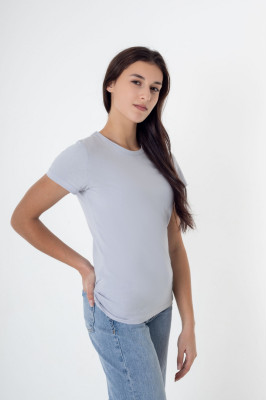 Футболка жіноча